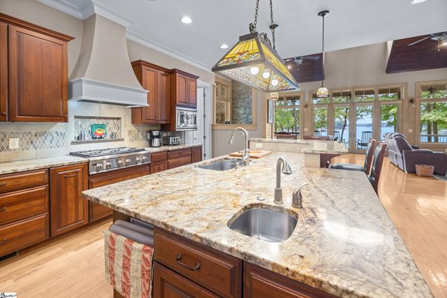 519 Birchbark Court Lot 214 Lot 214 Waterford Pointe, Seneca, SC 29672