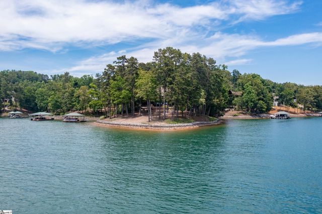 519 Birchbark Court Lot 214 Lot 214 Waterford Pointe, Seneca, SC 29672
