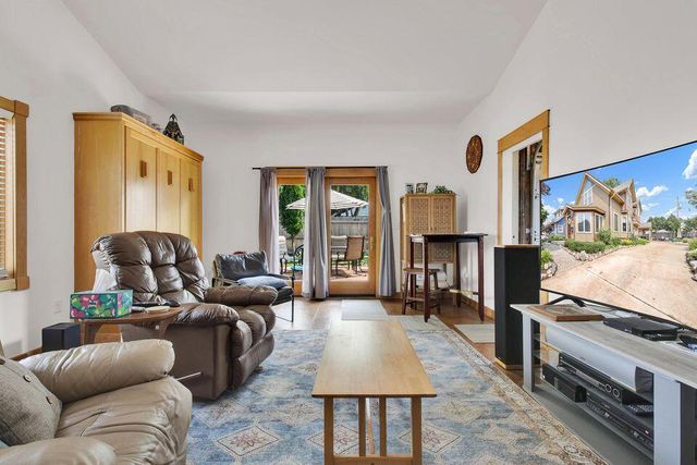 162 Wilson AVENUE, West Bend, WI 53090