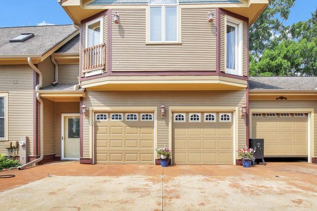 162 Wilson AVENUE, West Bend, WI 53090