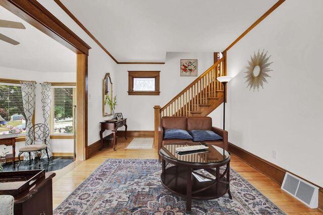 162 Wilson AVENUE, West Bend, WI 53090