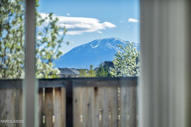 7601 Navasota Drive, Sparks, NV 89436