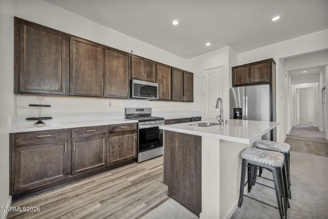 7601 Navasota Drive, Sparks, NV 89436