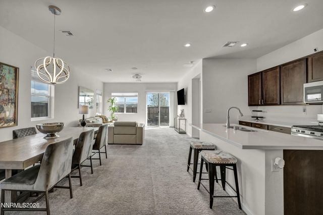 7601 Navasota Drive, Sparks, NV 89436