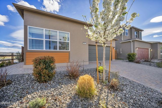 7601 Navasota Drive, Sparks, NV 89436