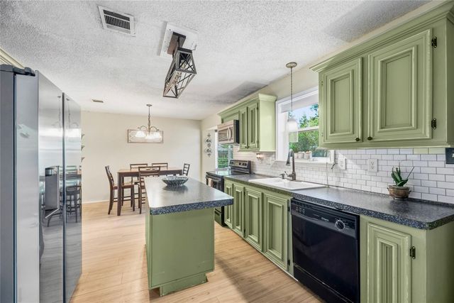 16511 Port O Call Street, Crosby, TX 77532