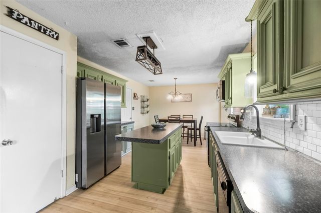 16511 Port O Call Street, Crosby, TX 77532