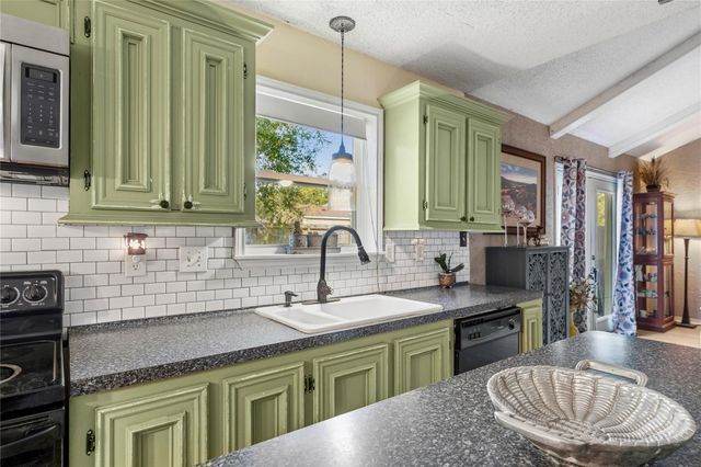 16511 Port O Call Street, Crosby, TX 77532