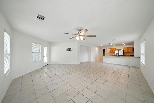 539 Broken Boulder Street, Magnolia, TX 77354