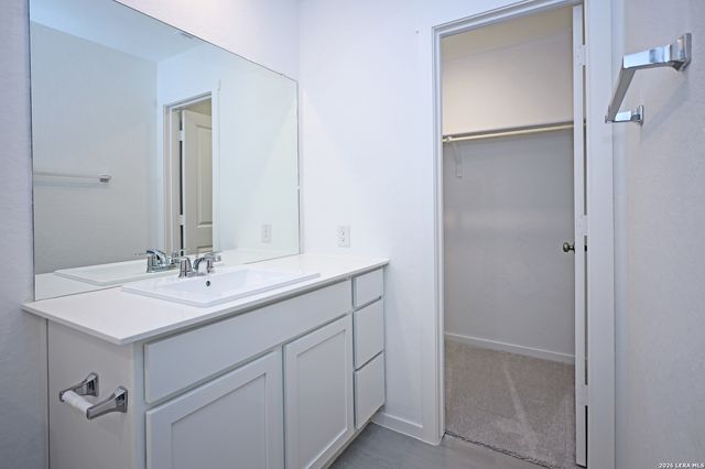 1543 SILVER CRK, New Braunfels, TX 78130