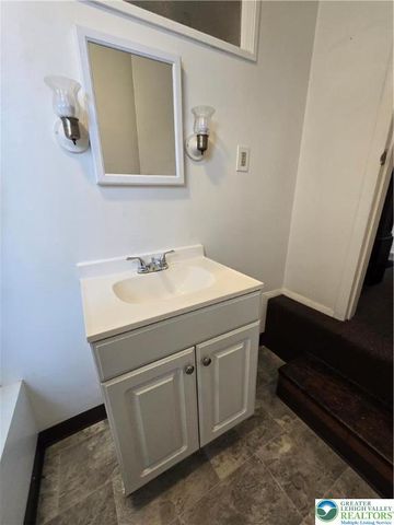 836 Wyandotte Street, Bethlehem City, PA 18015