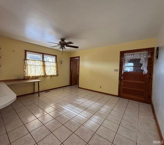 5735 E 400 S, Kokomo, IN 46902