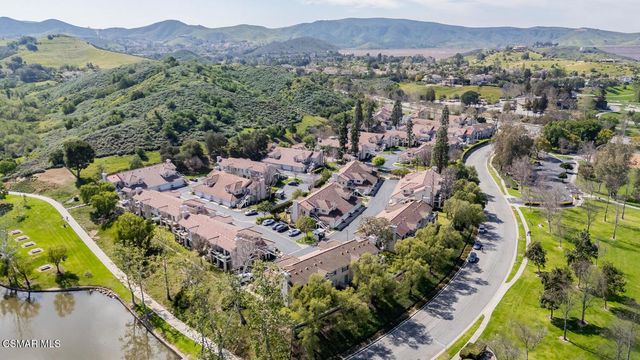 271 Fieldstone Way A, Simi Valley, CA 93065