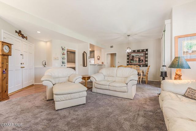 271 Fieldstone Way A, Simi Valley, CA 93065