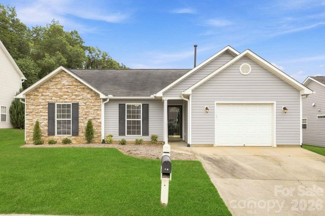 99 Yadkin Road, Fletcher, NC 28732