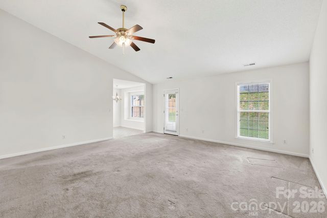 99 Yadkin Road, Fletcher, NC 28732