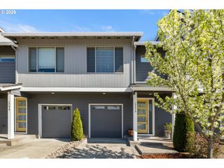 12478 Se WATER DROP Way, Happy Valley, OR 97086