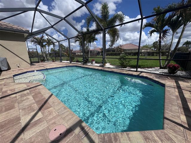 309 167TH BOULEVARD E, Bradenton, FL 34212