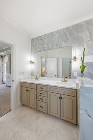 8036 Fenwick Ln, Spring Hill, TN 37174