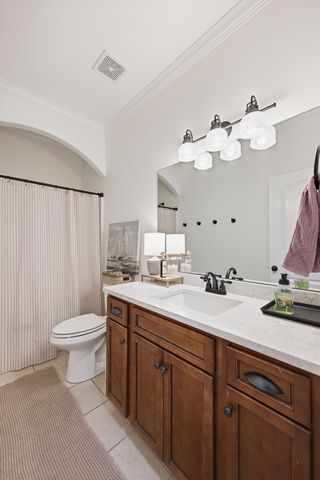 8036 Fenwick Ln, Spring Hill, TN 37174