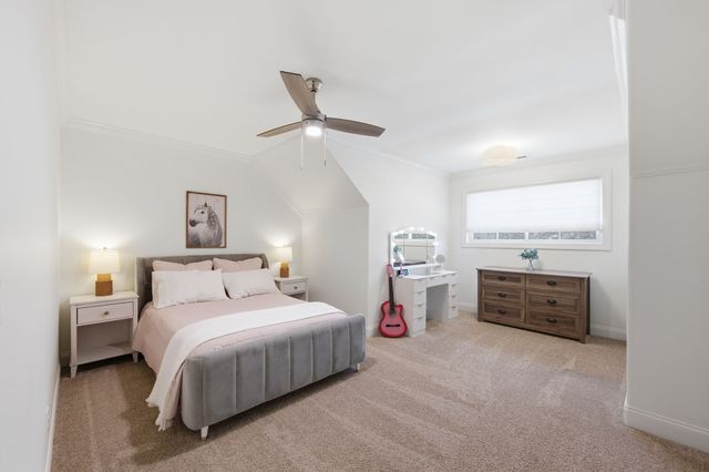 8036 Fenwick Ln, Spring Hill, TN 37174