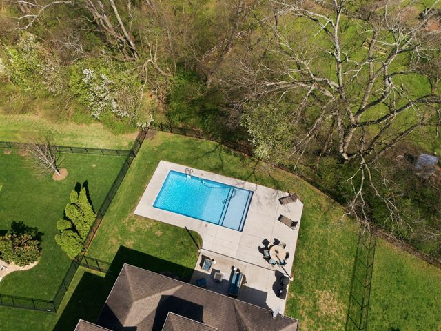 8036 Fenwick Ln, Spring Hill, TN 37174