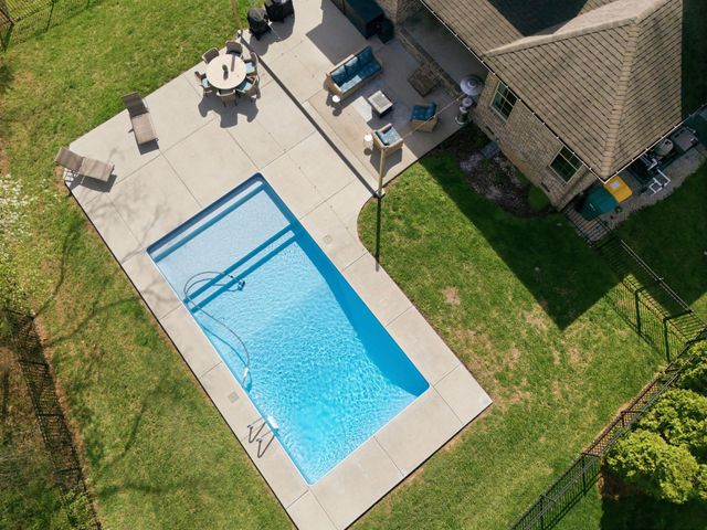 8036 Fenwick Ln, Spring Hill, TN 37174