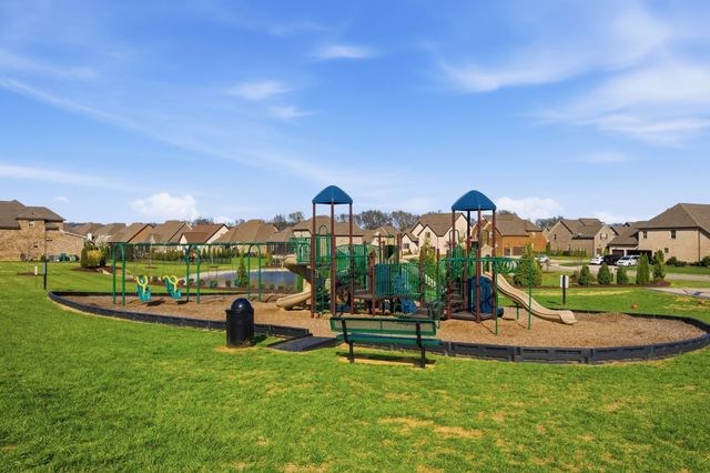 8036 Fenwick Ln, Spring Hill, TN 37174