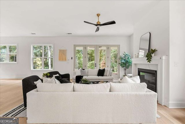 2253 Paul Avenue NW, Atlanta, GA 30318