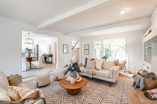 10734 N Magnolia DRIVE, Mequon, WI 53092