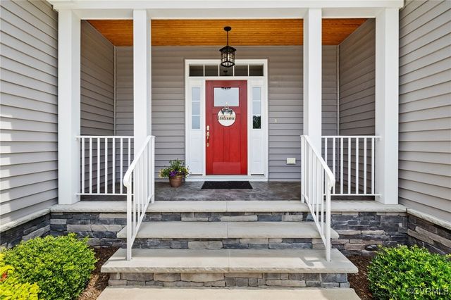 8000 Clancy Pl, Chesterfield, VA 23838