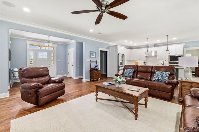 8000 Clancy Pl, Chesterfield, VA 23838