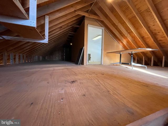 2819 HADDONFIELD RD, Pennsauken, NJ 08110