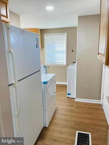 2819 HADDONFIELD RD, Pennsauken, NJ 08110