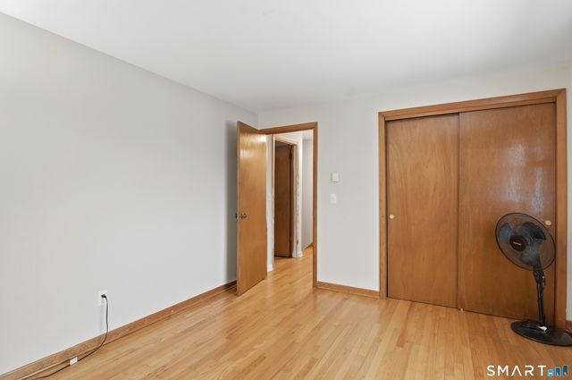 273 Queen Street Apt 9C, Southington, CT 06489