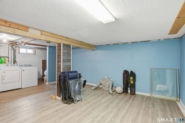 273 Queen Street Apt 9C, Southington, CT 06489