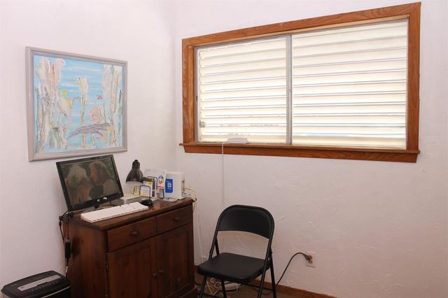 88 Tarpon Street, Bayou Vista, TX 77563