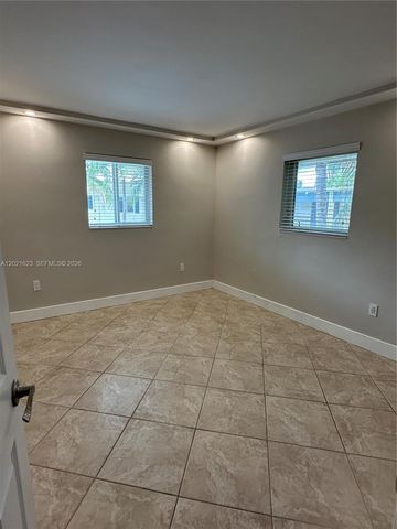 8617 SW 68th Ct 26, Pinecrest, FL 33156