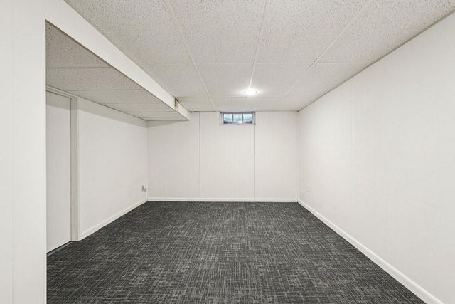 909 8th AVENUE, Grafton, WI 53024