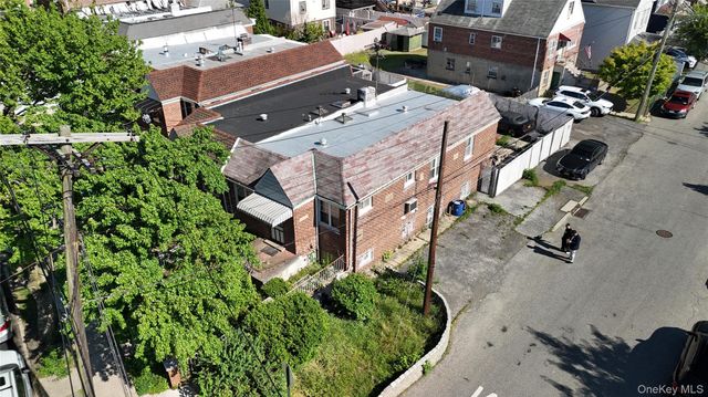 3140 Waterbury Avenue, Bronx, NY 10465