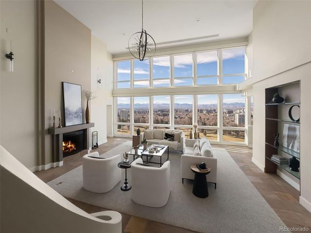 1133 Race St 17A, Denver, CO 80206
