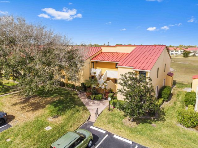 5355 SE Miles Grant Road 114, Stuart, FL 34997