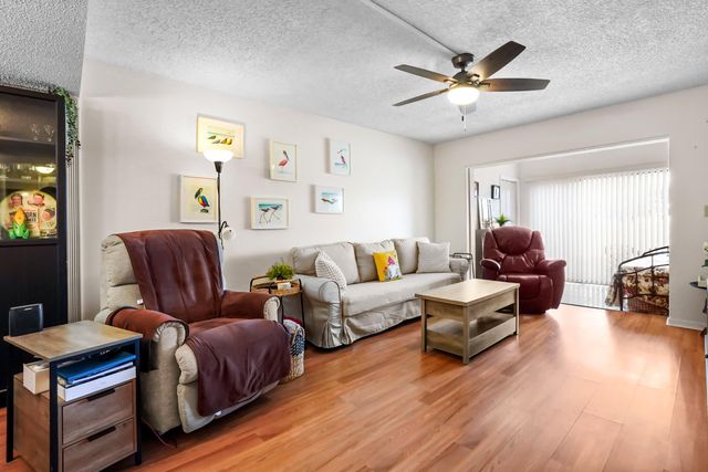 5355 SE Miles Grant Road 114, Stuart, FL 34997