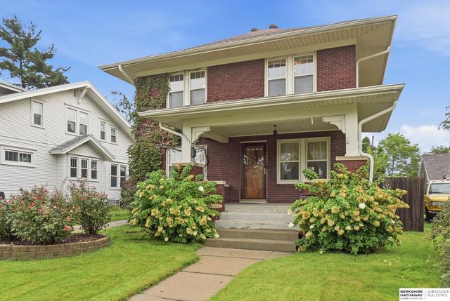 6551 Florence Boulevard, Omaha, NE 68112