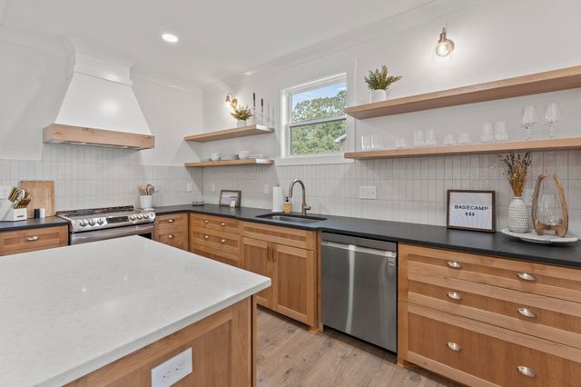 124 Barefoot Way, Winchester, TN 37398