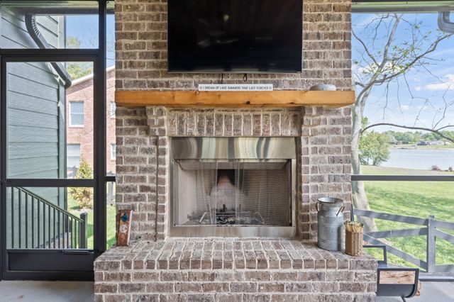 124 Barefoot Way, Winchester, TN 37398