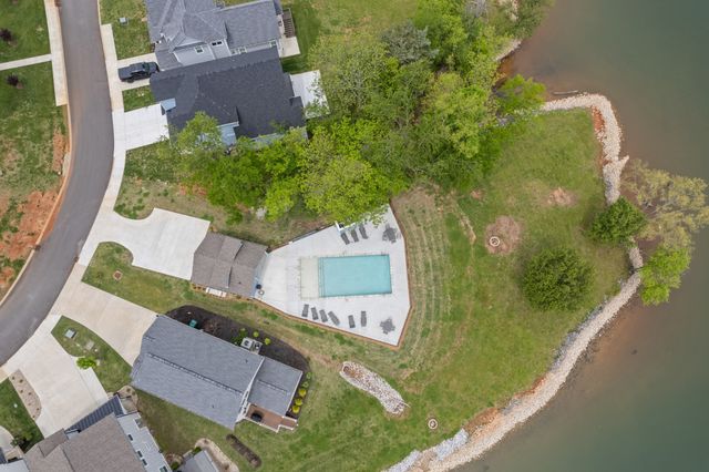 124 Barefoot Way, Winchester, TN 37398