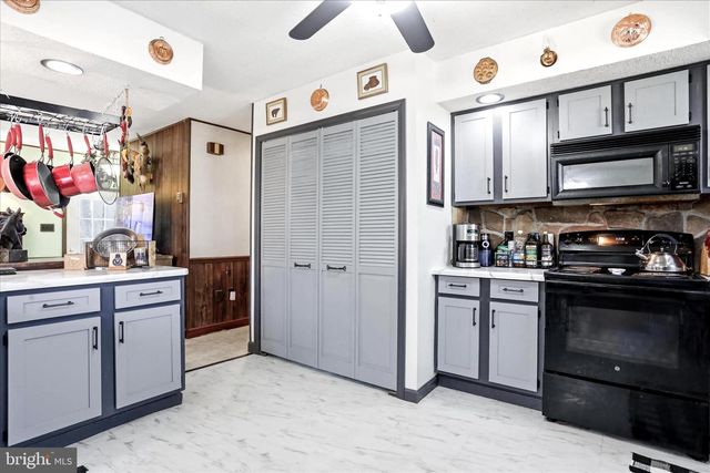 139 ARCADIA RD, Hedgesville, WV 25427