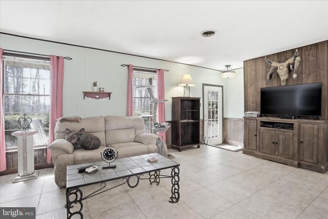 139 ARCADIA RD, Hedgesville, WV 25427