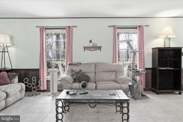 139 ARCADIA RD, Hedgesville, WV 25427